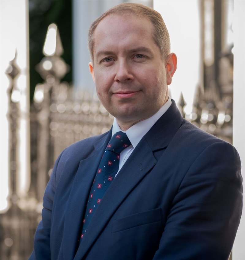 Karl Tavinor